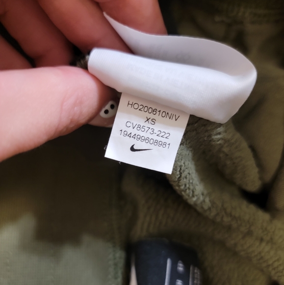 SOLD!! Womens Nike Air BB Joggers XS!! - Picture 6 of 7